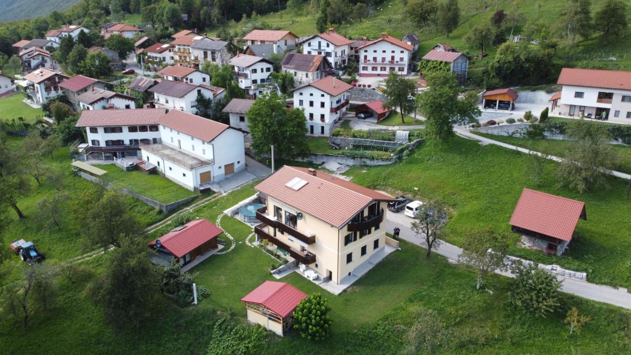 Apartma Logar Kobarid Exterior photo